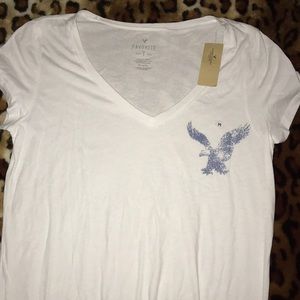American Eagle Favorite Tee